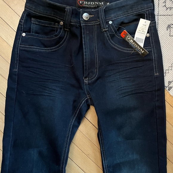 🆕 Boy Dark Denim Straight Cut Jeans, Size 14 - Picture 3 of 7